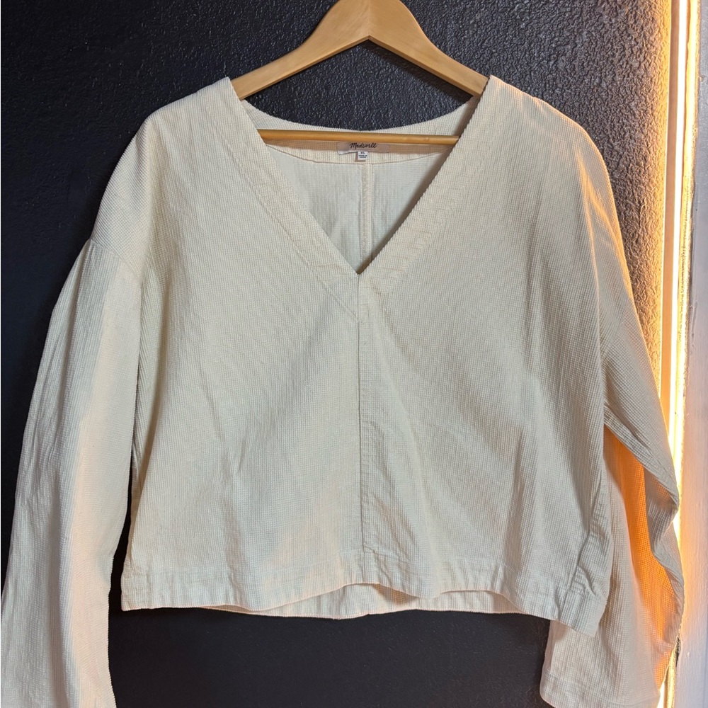 Madewell white/Cream V-Neck corduroy like textured top